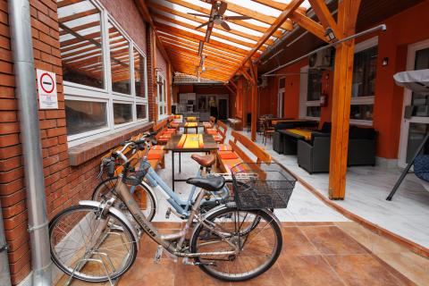 TERASZ,KERÉKPÁR KÖLCSÖNZÉS